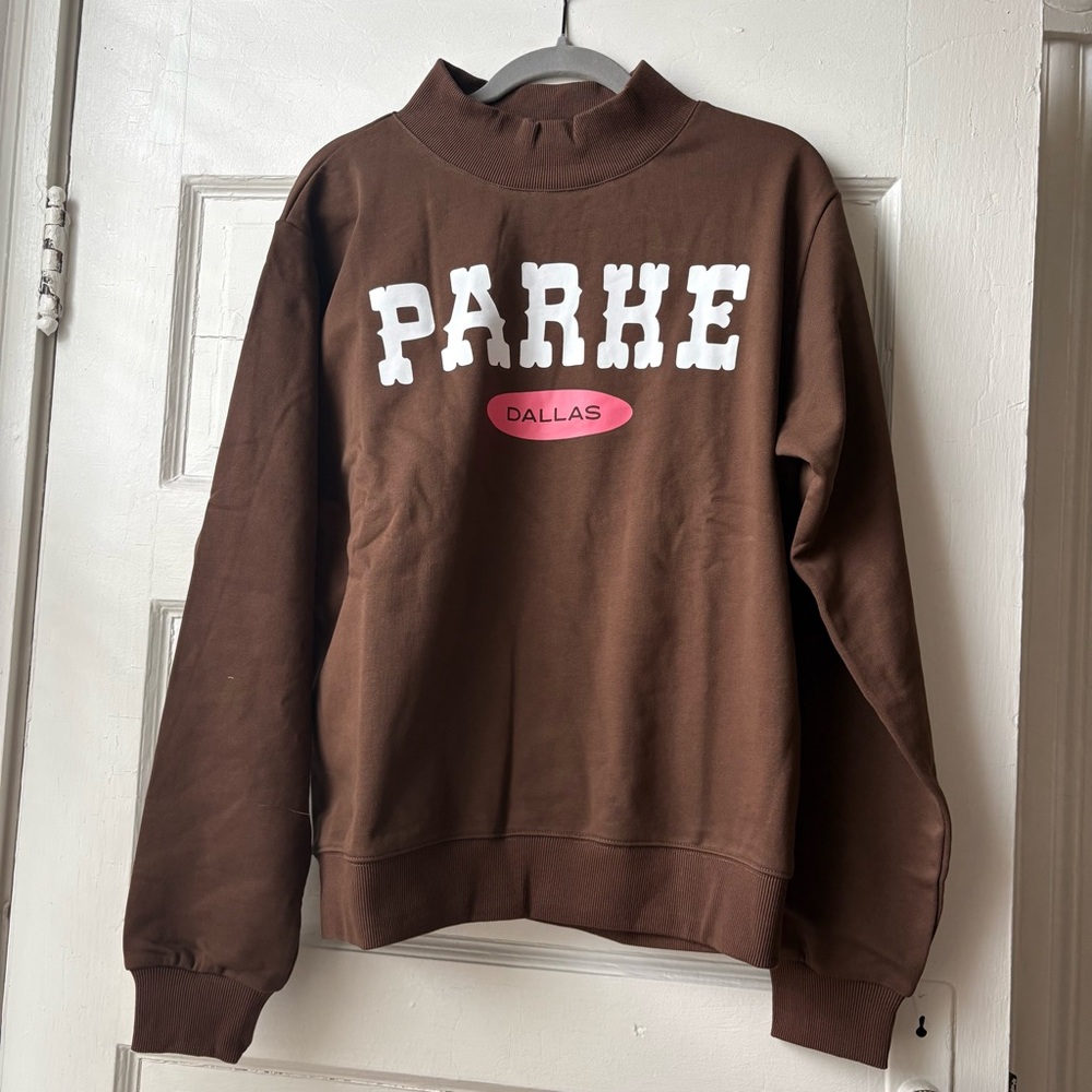 Parke Dallas Women's Brown Mock Neck Sweatshirt